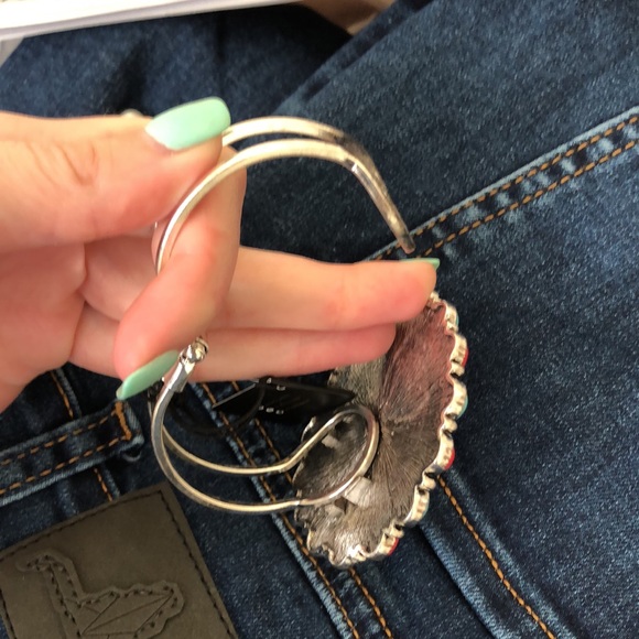 Bracelet - Picture 3 of 3